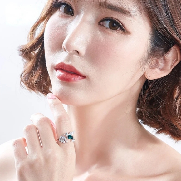 Elegant Natural Blue Stone Adjustable Hummingbird Ring for Women Glass Filled - Picture 4 of 10